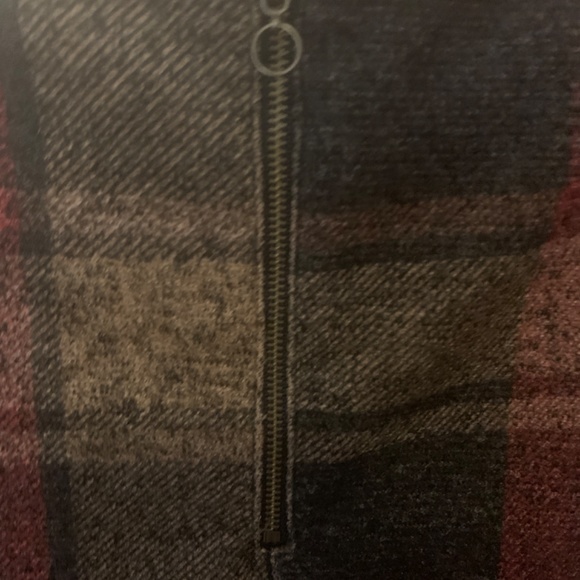 Loveriche‎ plaid mini dress with pockets. Never worn . - Picture 4 of 4